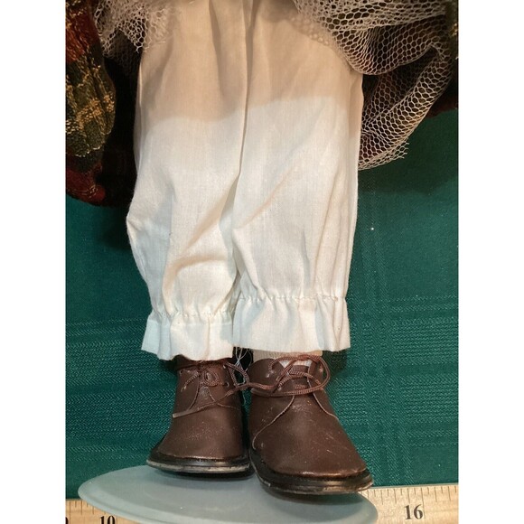 The Collector’s Choice By Dan Dee 18” Porcelain Doll Blonde Caroler In Box - Picture 15 of 16